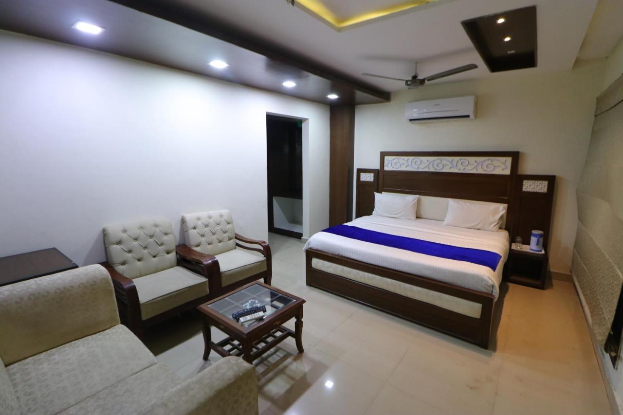 Hotel Eurasia Mohali International Airport Zirakpur Εξωτερικό φωτογραφία