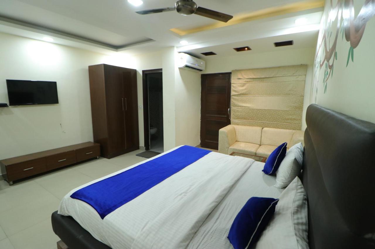 Hotel Eurasia Mohali International Airport Zirakpur Εξωτερικό φωτογραφία