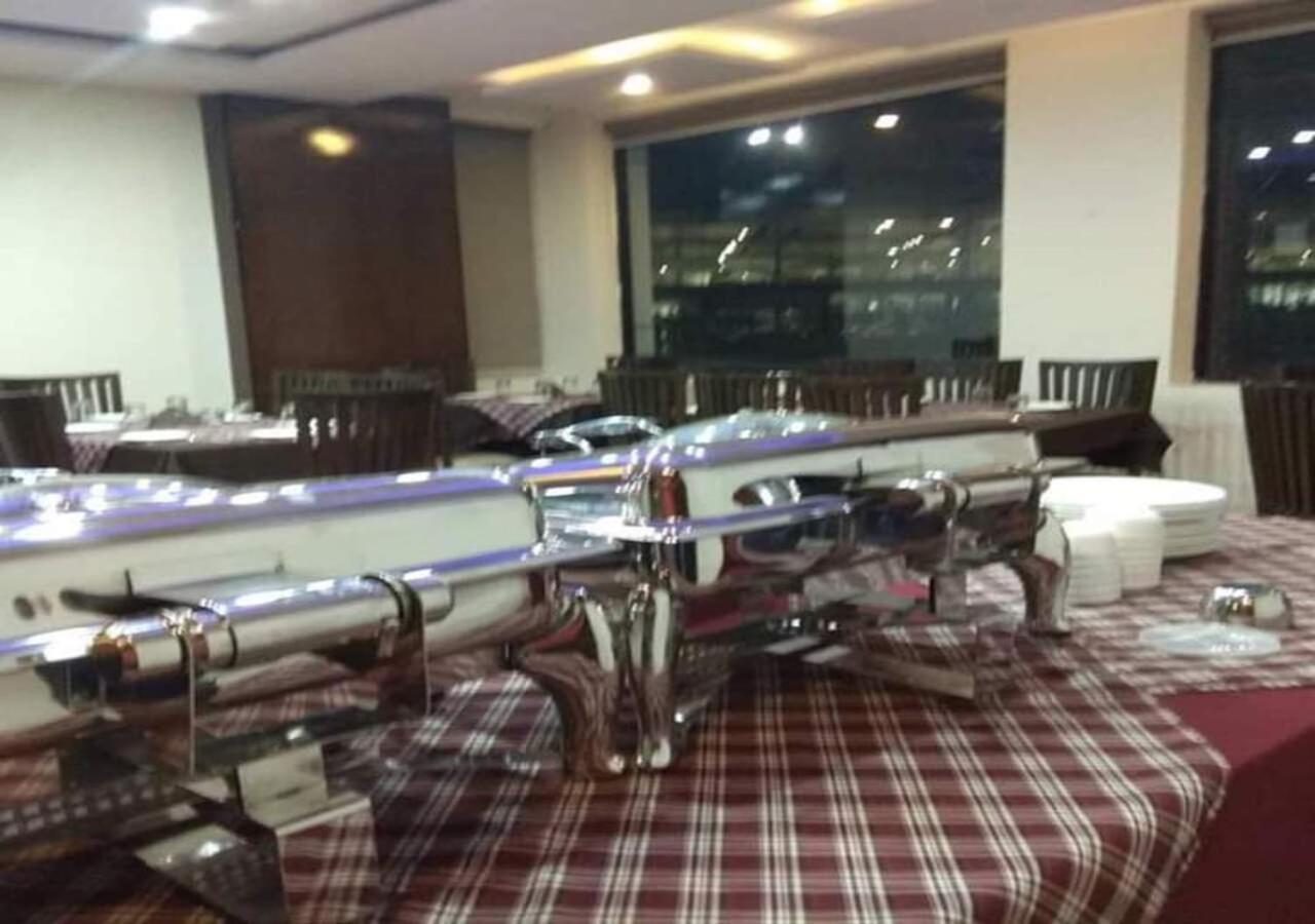 Hotel Eurasia Mohali International Airport Zirakpur Εξωτερικό φωτογραφία