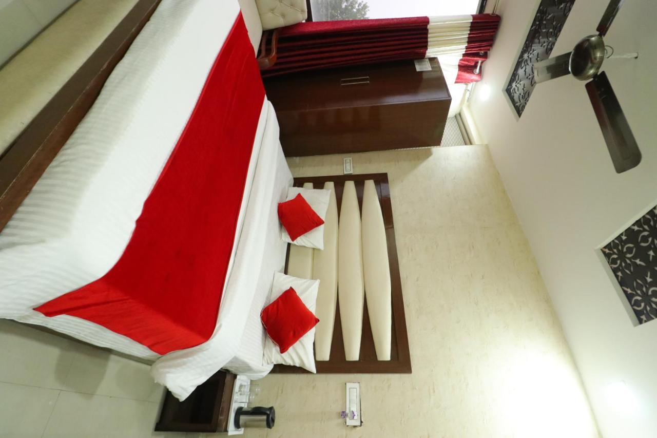 Hotel Eurasia Mohali International Airport Zirakpur Εξωτερικό φωτογραφία